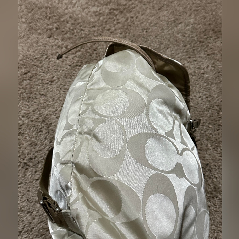 Coach backpack - Picture 3 of 5